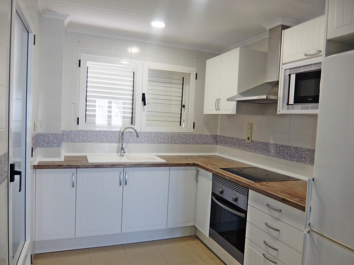 Roderic - Apartamento Junto Al Mar Oliva Bagian luar foto